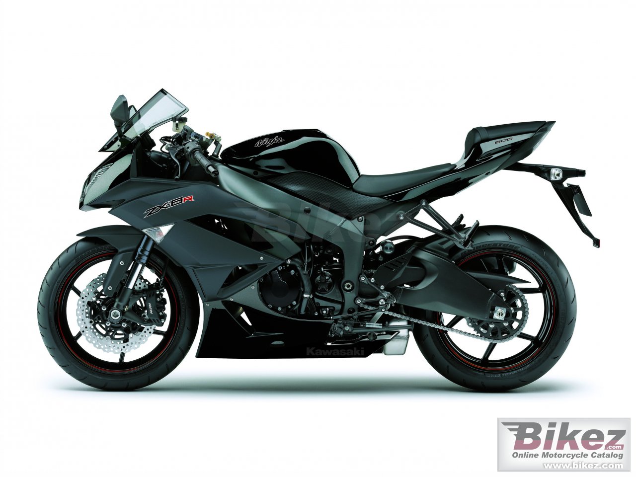 Big Kawasaki ninja zx-6r picture and wallpaper from Bikez.com